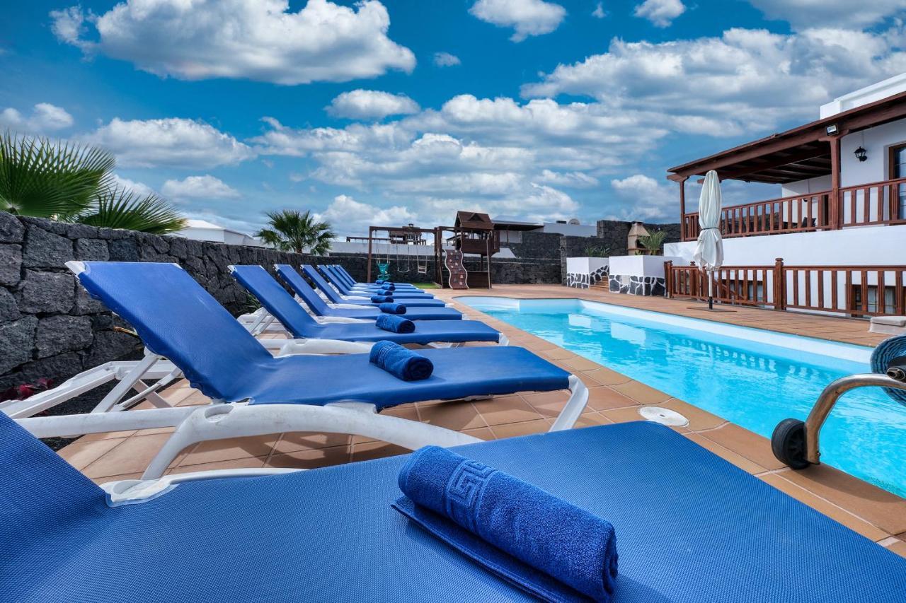 Villa Flavia-Private Pool, Jacuzzi, Sea Views プラヤ・ブランカ エクステリア 写真