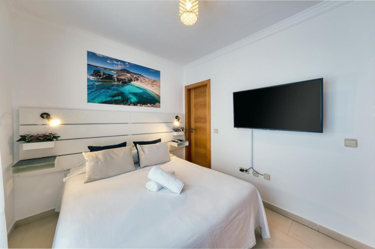 Villa Flavia-Private Pool, Jacuzzi, Sea Views プラヤ・ブランカ エクステリア 写真